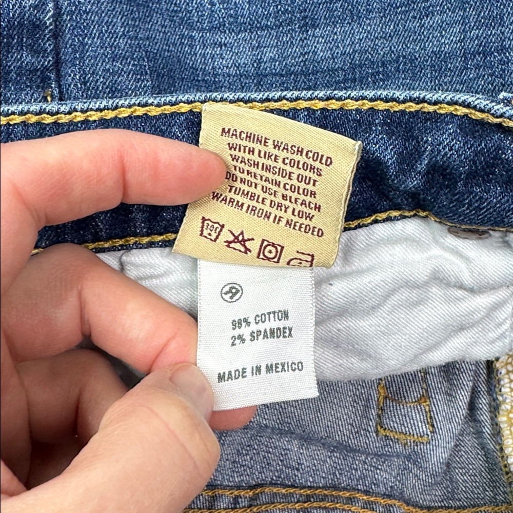 Big Star Remy Low Rise Fit Shorts Size 29 - Picture 8 of 8